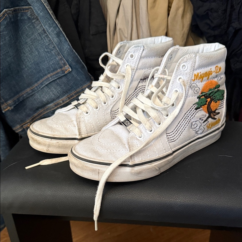 Vans White High-Top Sneakers with Embroidery